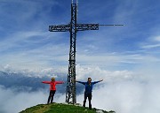 08 Autoscatto alla croce del Monte Secco (anticima 2017 m)